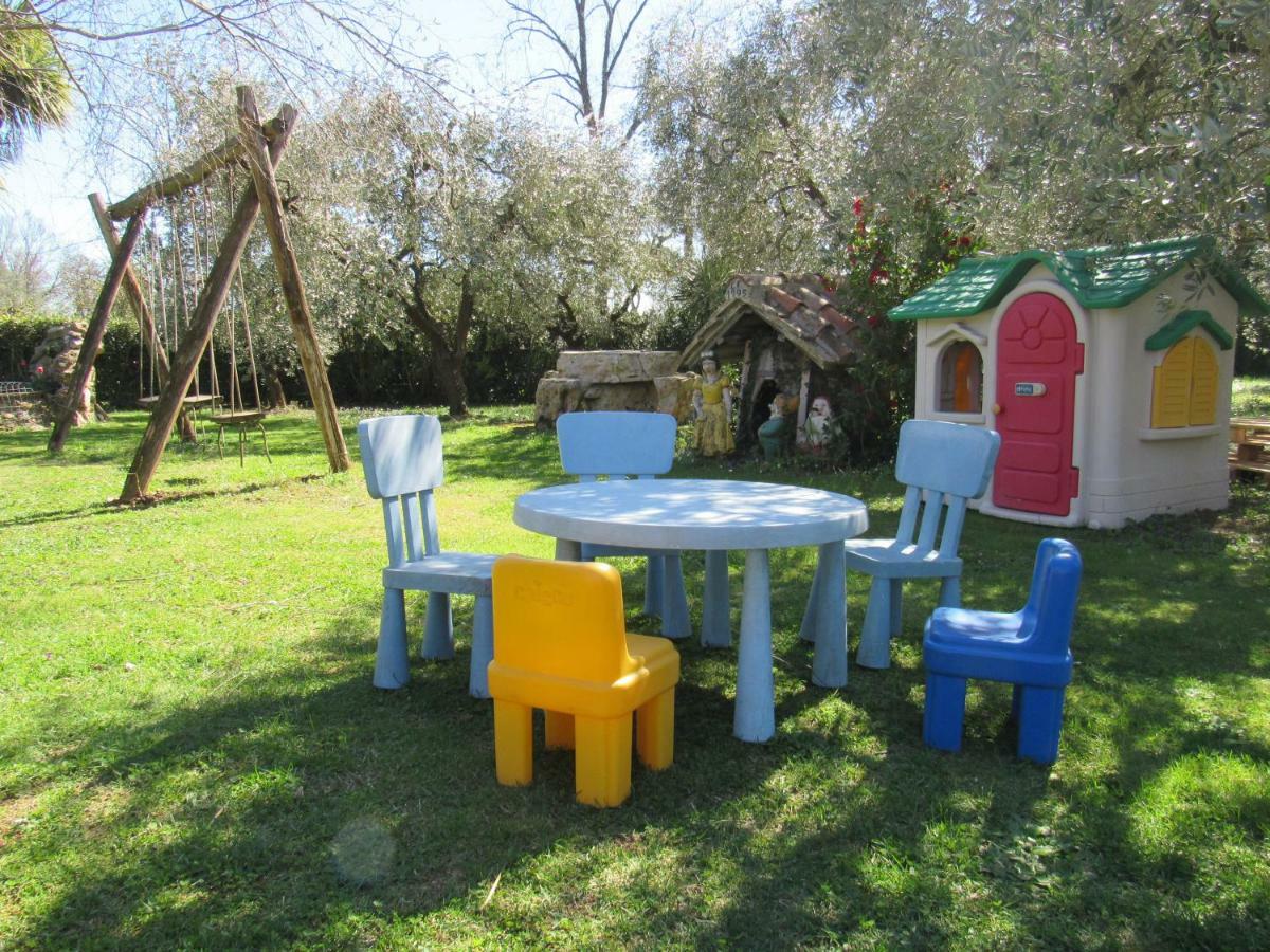 The Lake Chalet Bracciano  Ngoại thất bức ảnh